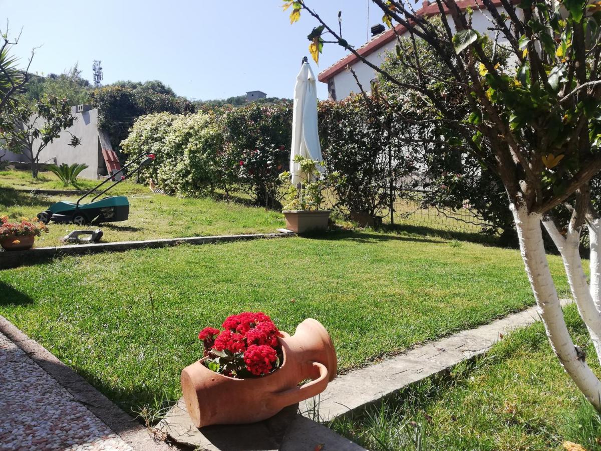 Villino Veronica Porto Columbu - Perd'E Sali 外观 照片